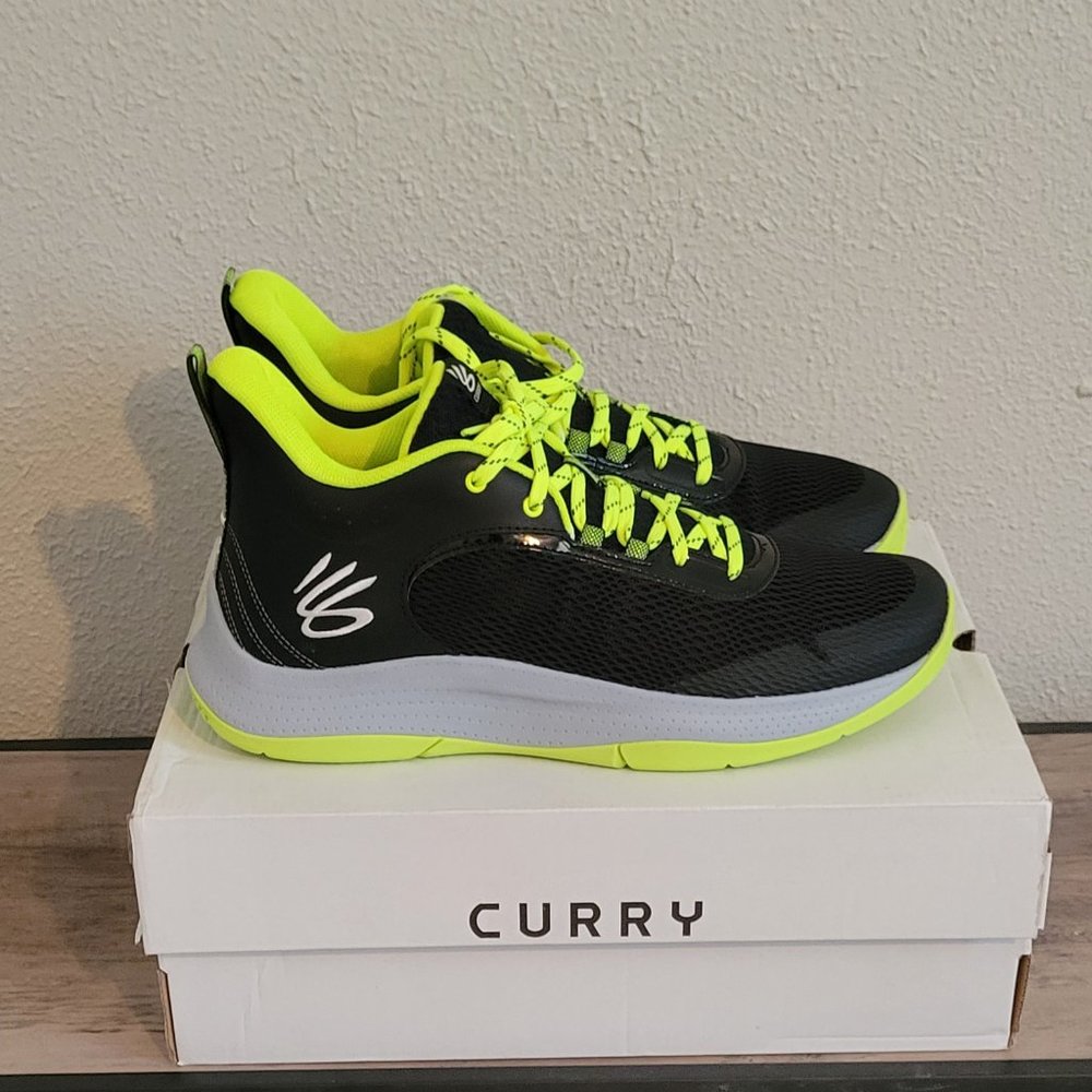 Adult Stephen Curry Bascketball Shoes Size 11.5
